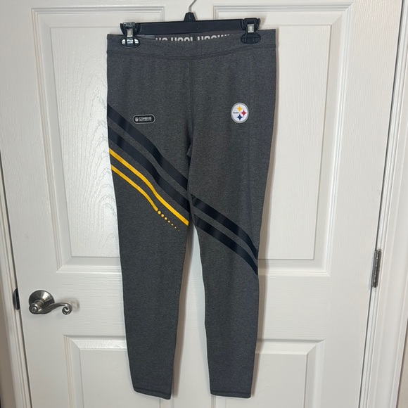 Under Armour Pants - Pittsburgh Steelers Under Armour leggings